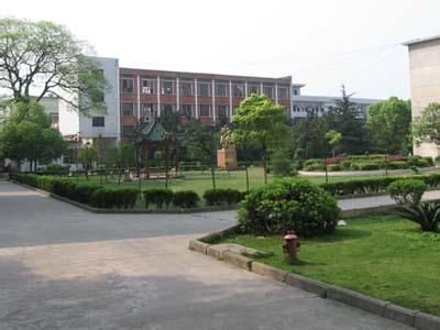 筱县学校 